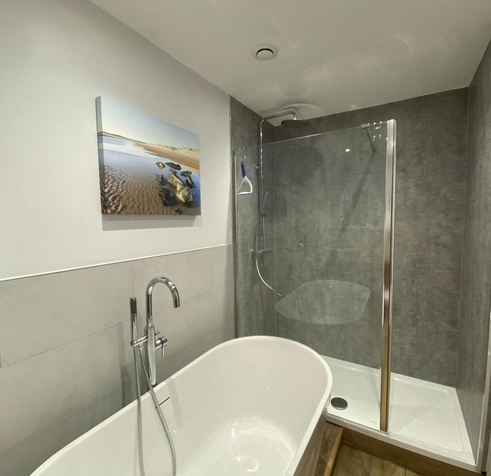 Coastal Retreat 150M From Beach Perfect For Families And Dogs Trearddur Εξωτερικό φωτογραφία